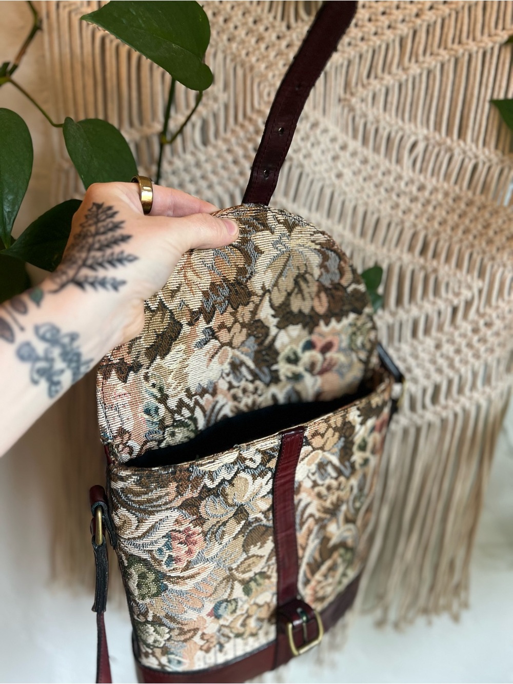 Vintage Floral Tapestry Crossbody Bag Leather Boho Cottagecore Bucket Purse - Picture 12 of 14